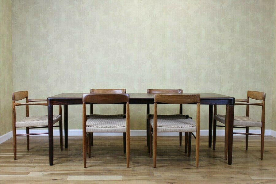 Danish bramin dining table and 6 papercord chairs – A rare vintage treasure