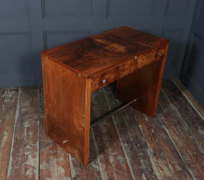 French art deco dressing table – A rare vintage treasure