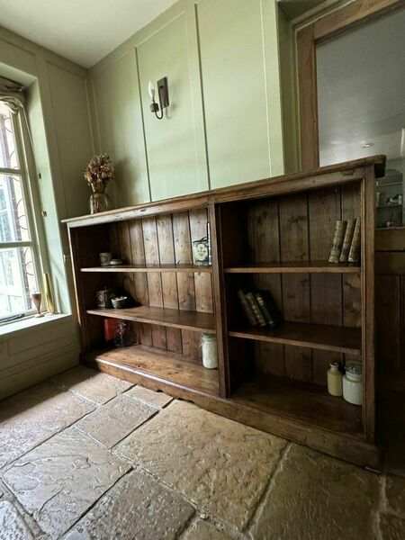 Vintage pine open bookcase sideboard shelving – A rare vintage treasure