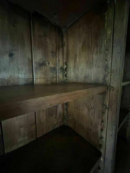 Vintage pine open bookcase sideboard shelving – A rare vintage treasure