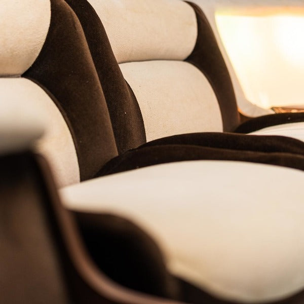 4 seater radio sofa in 1970s vintage modern velvet – A rare vintage treasure